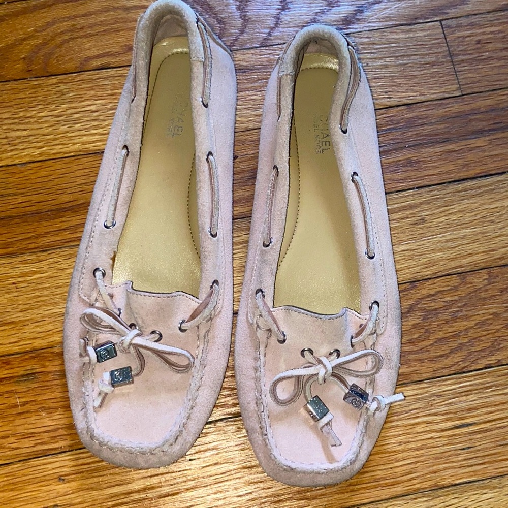 Micheal Kors Pink Suede Moccasins